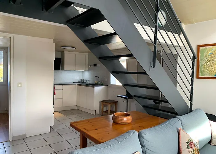 Concise With Mezzanine Apartmán *