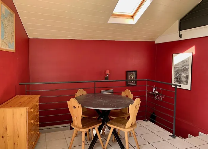 Concise With Mezzanine Apartmán *